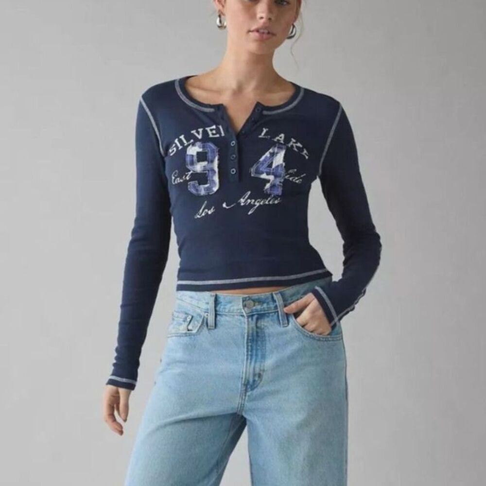 Urban Outfitter Silver Lake 94 Applique Graphic Long Sleeve Henley Tee, XXS Blue